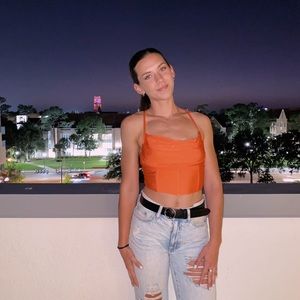 Meet your Posher, Dara